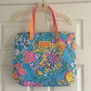 Lilly Pulitzer for Estée Lauder tote